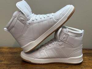 Levi's Men's 521 BB Hi Pebbled Synthetic Leather High Top Sneakers Size 11